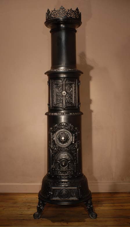 Godthaab tall crown oven antique stove